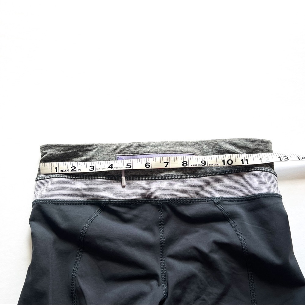 Lululemon Athletica Run Inspire II Gray with Wee Purple Stripes at Waist 4 - Picture 7 of 14